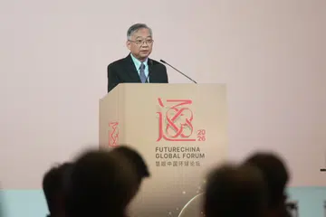 Timbalan Perdana Menteri merangkap Menteri Perdagangan dan Perusahaan (Perdagangan), Encik Gan Kim Yong, berkata Singapura dan China perlu bekerjasama untuk menggabungkan kekuatan melengkapi satu sama lain bagi merebut peluang yang muncul dalam bidang seperti kecerdasan buatan (AI) dan ekonomi hijau.