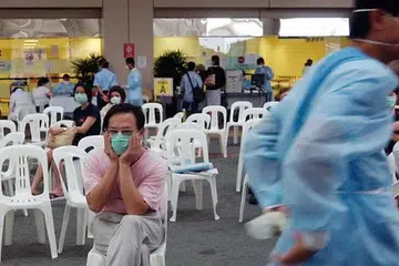 PERISTIWA SARS TERUS TERUKIR DI HATI RAKYAT: Singapura pernah dicengkam wabak Sars pada 2003 dan ia adalah antara peristiwa yang paling dingati dan paling menyentuh perasaan rakyatnya. - Foto fail