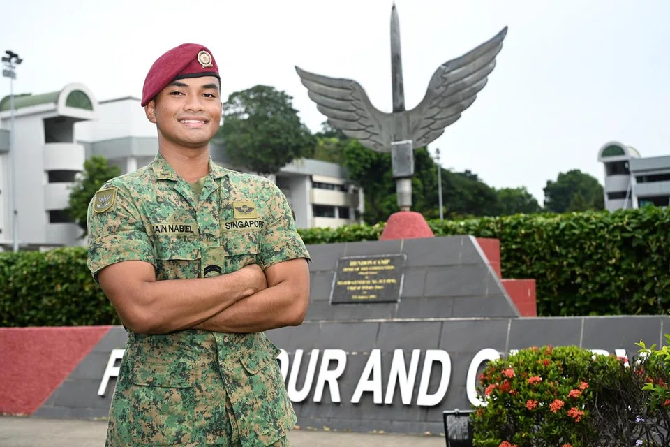 Koperal Kelas Pertama (CFC) (NS) Iain Nabiel Isnin, 20 tahun, berbangga dengan pencapaian unitnya, Batalion Komando Pertama (1 Cdo Bn) yang memenangi Anugerah Unit Kombat Terbaik 2024.