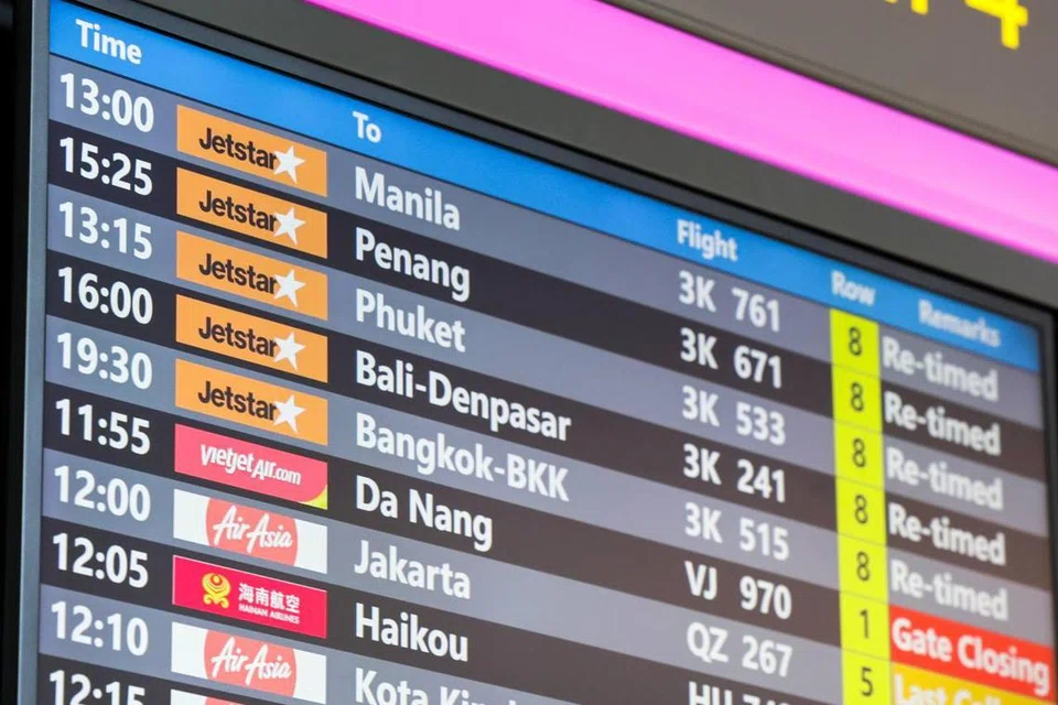 Banyak penerbangan Jetstar yang dijadual berangkat pada 11 Jun telah diubah waktu keberangkatannya dari Terminal 4 Lapangan Terbang Changi.