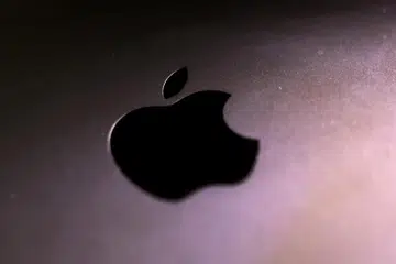 Menurut Apple, fungsi baru itu adalah kerjasama dengan platform pembayaran, pembangun aplikasi, dan rangkaian pembayaran.