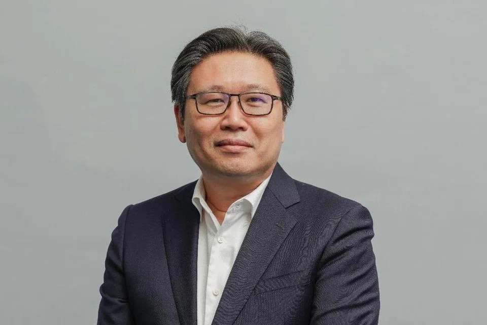 Dr Hishamuddin Badaruddin, Pakar Kesihatan Awam & Pengamal Perubatan Am. 