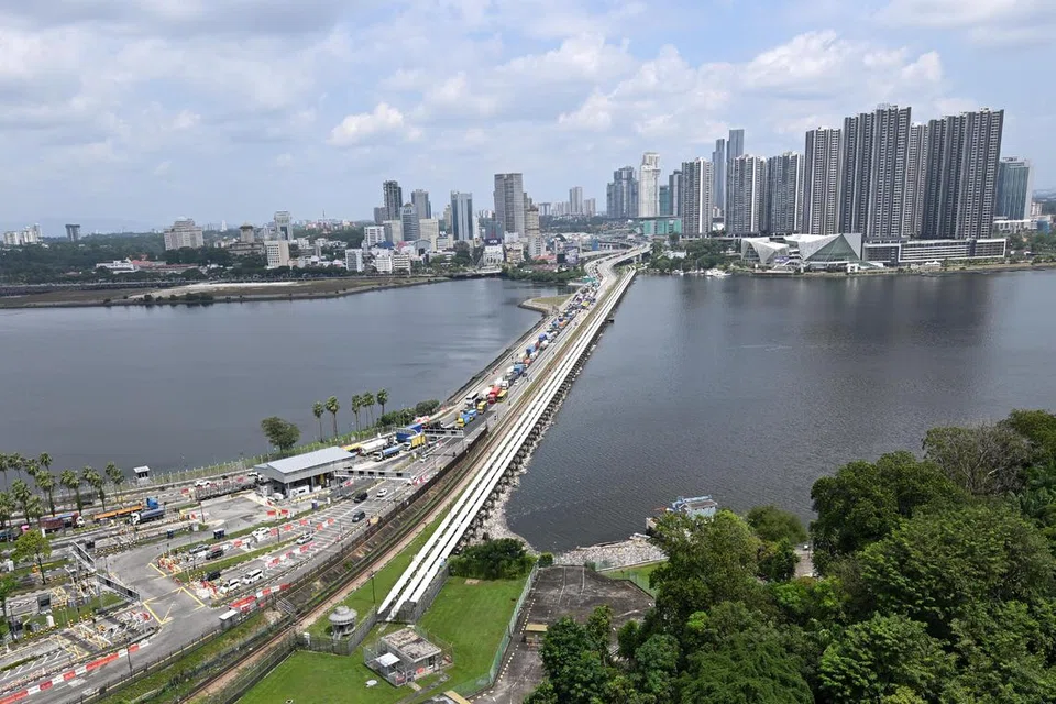 Kesesakan lalu lintas dijangka berlaku di Tambak Johor pada 28 Jun berikutan acara sambutan ulang tahun yang ke-100 laluan penghubung Singapura-Malaysia itu.