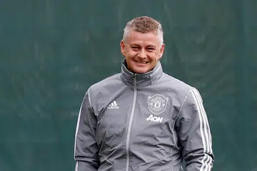 RINDU BERAKSI:  Buat masa sekarang, pengurus kelab bola sepak Manchester United, Ole Gunnar Solksjaer, menghabiskan masa dengan keluarga sehingga United kembali beraksi semula. 
