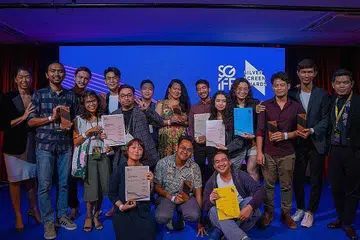 PARA PEMENANG: Penerima Anugerah Skrin Perak di Festival Filem Antarabangsa Singapura pada Ahad, 4 Disember. - Foto PESTA FILEM ANTARABANGSA SINGAPURA