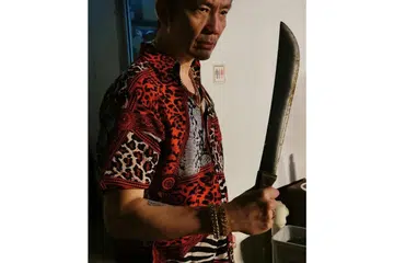 HAFAL SKRIP MELAYU: Selaku ketua samseng bernama 'Tiger' dalam drama 'Anak Metropolitan 4.0', Marcus Mok rasa tercabar sebab perlu menghafal kesemua dialog dalam bahasa Melayu. - Foto-foto INSTAGRAM MARCUS MOK