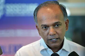 ENCIK K. SHANMUGAM: Menekankan pentingnya latihan bagi pegawai Home Team bagi menghadapi pelbagai cabaran dalam landskap operasi masa kini. - Foto fail