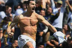 TIDAK UBAH KEPUTUSAN: Zlatan Ibrahimovic umumkan yang dirinya tidak akan mengubah keputusan mengenai penyertaannya dalam pasukan nasional di Piala Dunia di Russia yang akan datang. - Foto AFP