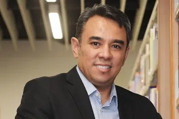 USTAZ DR MOHAMED ALI: Pandangan eksklusif yang disebarkan boleh akibatkan pengganasan dan keganasan politik.
