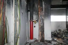 Pasukan Pertahanan Awam Singapura (SCDF) berkata pada 30 Julai bahawa kerana paip ‘dry rising main’ itu tidak berfungsi, air tidak dapat dipam ke tingkat yang terjejas.
