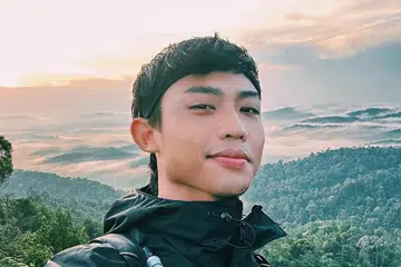 Juara ‘Hero Remaja 2021/2022’, Meirul Aiman, mula dikenali dengan lakonannya dalam siri popular ‘Projek: High Council’.