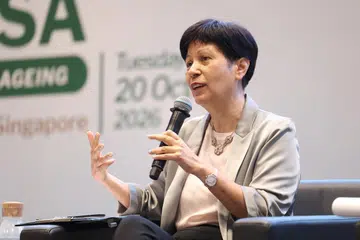 Menteri di Jabatan Perdana Menteri, Cik Indranee Rajah, berkata berkata hidup sihat dan bermakna penting dalam usia emas.