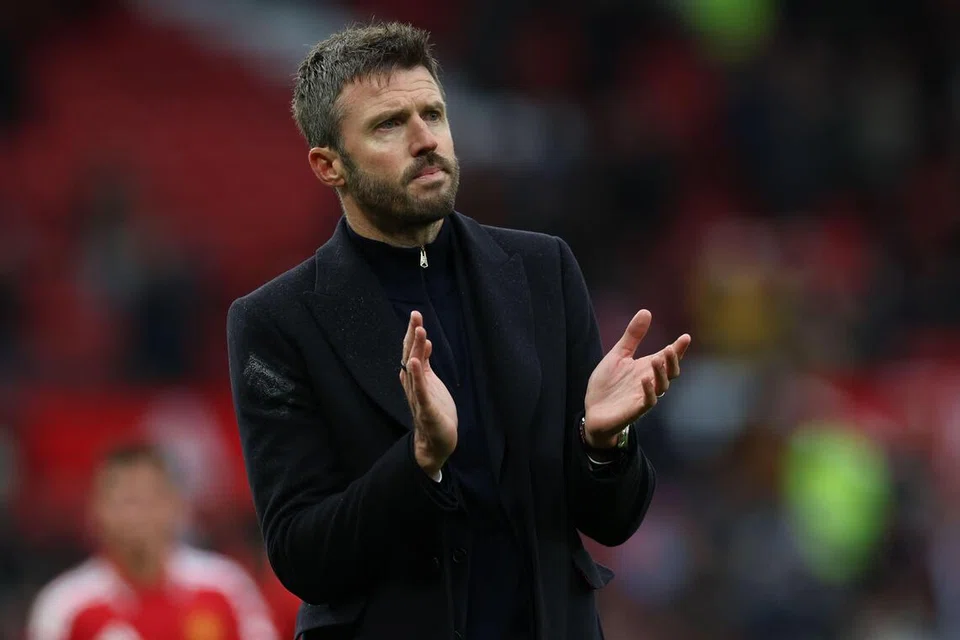 Pengurus Manchester United, Michael Carrick, menunjukkan penghargaan terhadap penyokong susulan kekalahan mengecewakan 3-0 kepada Bournemouth dalam saingan Liga Perdana England (EPL) di Old Trafford pada 25 Oktober.