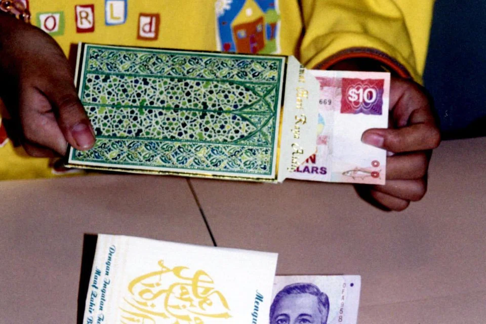 Dengan melaburkan duit Raya yang anak-anak terima, mereka akan berterima kasih kerana pelaburan itu menghasilkan pulangan.