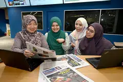 kompak, Berita Harian, Berita Minggu, Suhana A. Samat, Nuraishah Abdul Rahman, Nurfahruriza Ismail, Nabilah Jumli, ketua penyunting, penyunting, BH, BM 