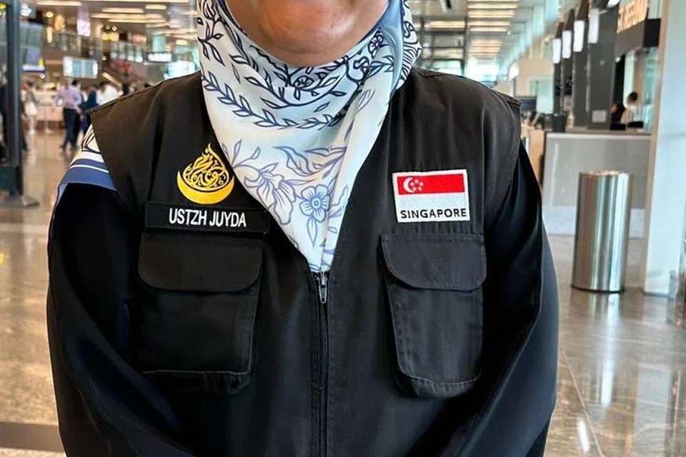 Pengarah syarikat Noor Mohamad Services & Travel, Ustazah Juyda Noor Mohamad, gigih menggalas tanggungjawab dengan penuh amanah. 