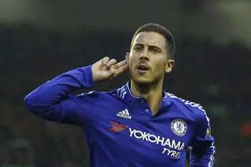 Eden Hazard meraikan gol pembukaannya bagi Chelsea yang hebat dan layak memenangi sebarang pertandingan.