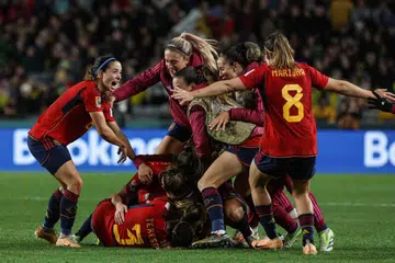 GEMBIRA: Pemain Sepanyol meraikan kemenangan 2-1 mereka ke atas Sweden di Eden Park pada Selasa untuk menempah tiket ke final Piala Dunia Wanita. 