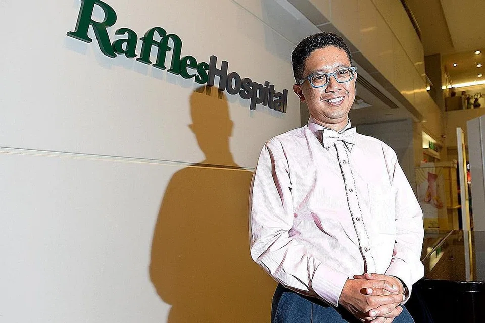 Konsultan Pusat Jantung Hospital Raffles yang juga Pengarah Klinikal Pusat Perubatan Raffles, Profesor Madya Abdul Razakjr Omar