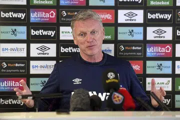YAKIN DENGAN KEBOLEHAN: David Moyes yakin pemilik kelab West Ham terpaksa memperbaharui kontraknya apabila ia tamat kelak. - Foto AP