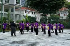 LUAS DAN SERBAGUNA: Pelajar Madrasah Wak Tanjong Al-Islamiah kini boleh memanfaatkan kawasan yang luas di luar bilik darjah untuk melakukan kegiatan senaman seperti Pendidikan Jasmani (PE) dan kegiatan kokurikulum (CCA). 