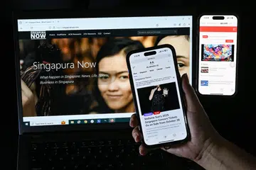 Pada 22 Oktober, pihak berkuasa mengeluarkan arahan supaya menghalang akses ke 10 laman web palsu, antaranya (dari kiri) laman web Singapuranow.com, Alamak.io dan zaobaodaily.com.