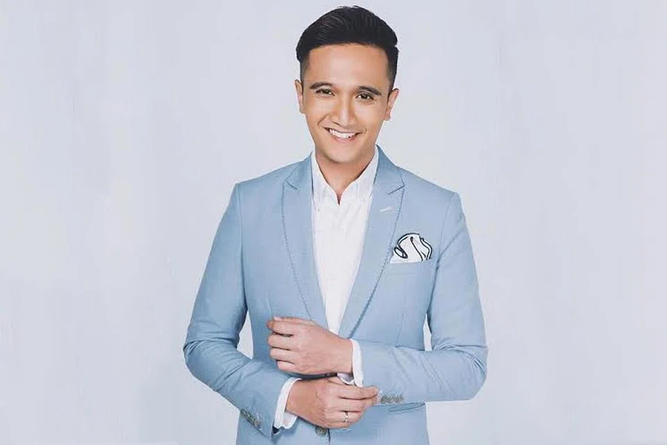 PERJALANAN 14 TAHUN: Fauzie Laily akan menyanyikan beberapa lagu barunya dalam acara percuma '14 by Fauzie Laily' dalam Pesta Raya anjuran Esplanade pada 22 Julai ini. Beberapa penyanyi setempat akan turut menyanyi bersamanya dalam acara itu. - Foto KULIT ON THE GO