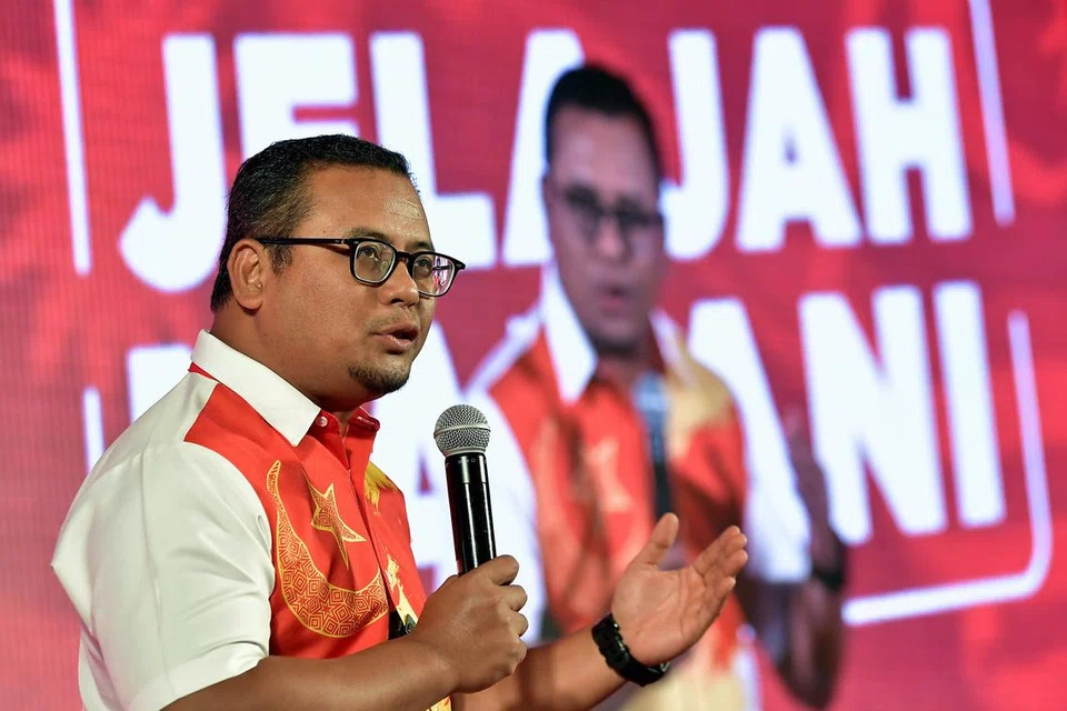 DATUK SERI AMIRUDIN SHARI: Menteri besar Selangor sementara ini dikatakan telah mentadbir negeri Selangor dengan baik.