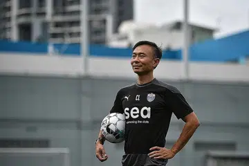 CEBURI BIDANG BARU: Mantan kolonel Angkatan Tentera Laut Singapura, Chew Chun-Liang, menyertai kelab Liga Perdana Singapura, Lion City Sailors, sebagai ketua pegawai eksekutif barunya pada 7 Disember lalu. - Foto BH oleh ARIFFIN JAMAR