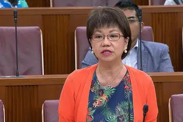 CIK DENISE PHUA - Foto fail 