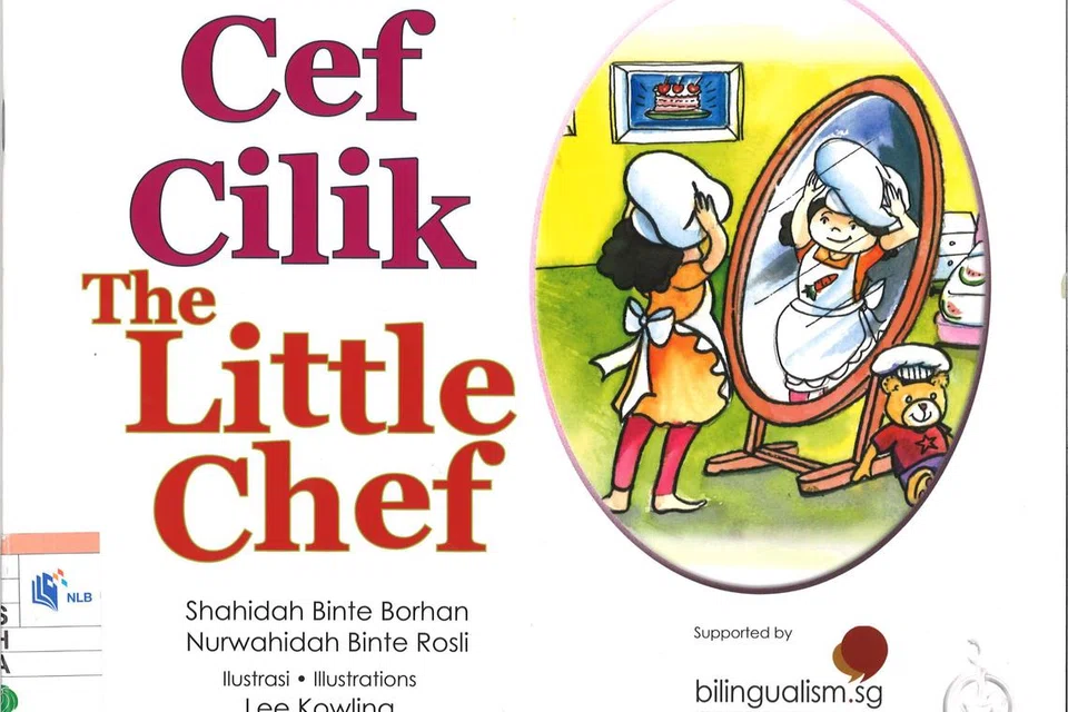 Cef Cilik
Nombor Panggilan: J SING SHA
Munirah dan Ayah sedang sibuk memasak di dapur untuk menyediakan makan malam. Apakah yang dimasak dan apakah bahan-bahan yang digunakan?