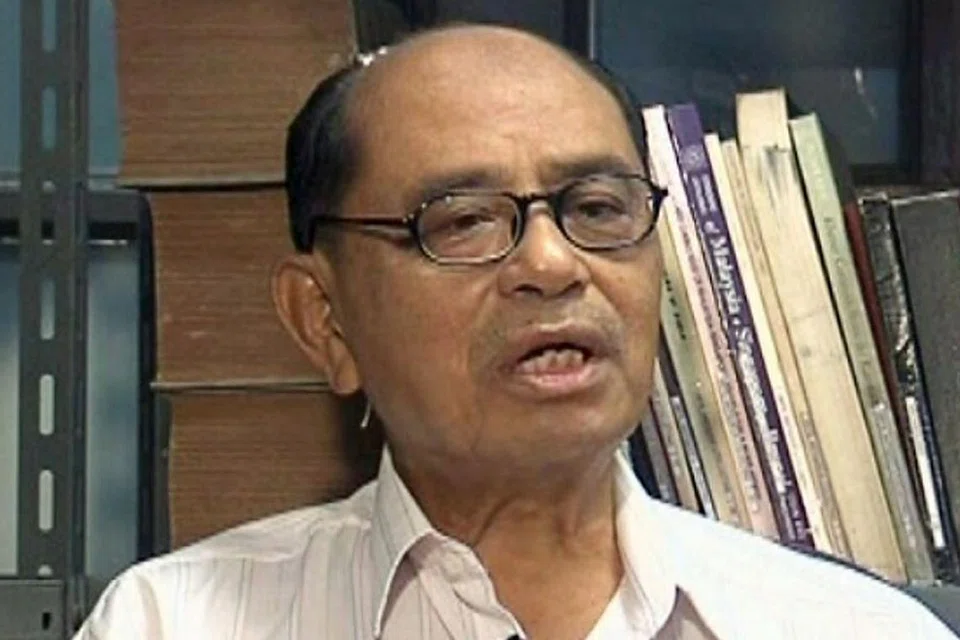 ABDUL GHANI HAMID: MELUKIS DENGAN PUISI. - Foto YAYASAN WARISAN MELAYU, SRI WARISAN MELAYU & fail