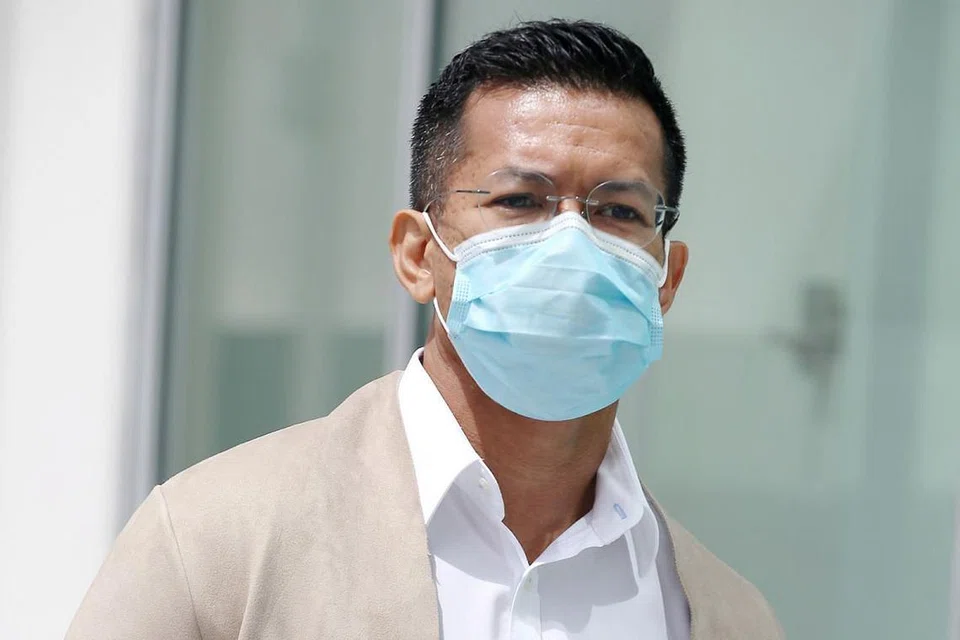 ZAINAL ABIDIN SHAIFUL BAHARI: Menyamar sebagai 'SharonLiew86' untuk menghantar tweet menyinggung perasaan kaum.