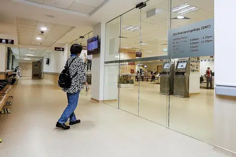HASIL KAJIAN: Daripada 1,068 pesakit TTSH yang hilang pendengaran dianggarkan masyarakat Melayu membentuk 31.2 peratus; berbanding Cina (15.3 peratus); India (10.8 peratus); dan lain-lain (7.7 peratus).