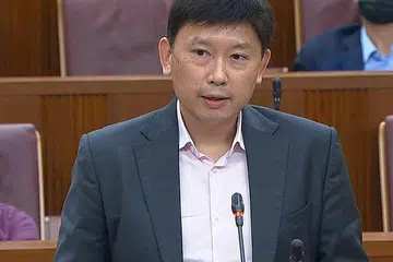 ENCIK CHEE: Perbincangan ini akan mengambil masa sedang negara dan rantau kini berada dalam peringkat kemajuan yang berbeza dalam memvaksinasi penduduk masing-masing.