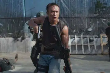 LULUS: Filem 'Polis Evo 2', yang didakwa memburukkan imej Islam, sudah menerima kelulusan Lembaga Penapisan Filem (LPF) setelah didapati tidak mengandungi sebarang ciri yang boleh ditafsir sebagai memberi imej buruk terhadap agama tersebut. - Foto ASTRO SHAW