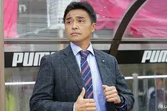 TUGAS BARU: Tatsuma Yoshida menggantikan V. Sundram Moorthy sebagai jurulatih tetap skuad bola sepak Singapura, yang sebelum ini diisi buat sementara oleh dua lagi bekas pemain negara, Fandi Ahmad dan Nazri Nasir. - Foto J LEAGUE