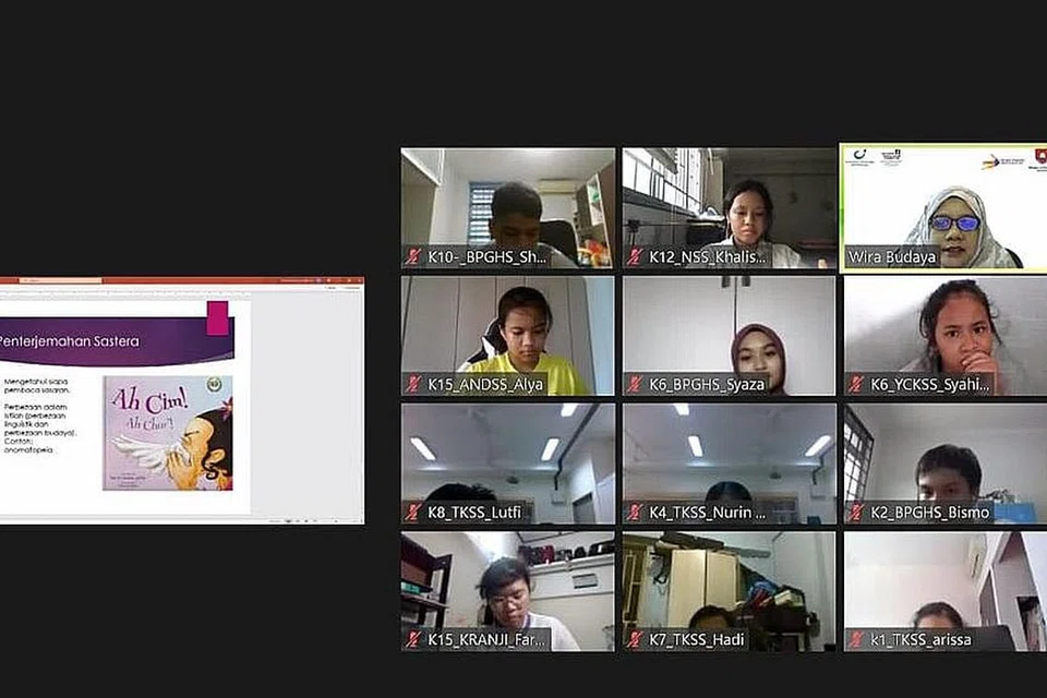 MENINGKATKAN KEMAHIRAN PENTERJEMAHAN: Seramai 68 orang pelajar dari tiga sekolah menengah menyertai Bengkel Penterjemahan dalam talian yang dianjurkan bersama Kementerian Perhubungan dan Penerangan (MCI) bersama Kementerian Pendidikan (MOE) semalam. - Foto MCI