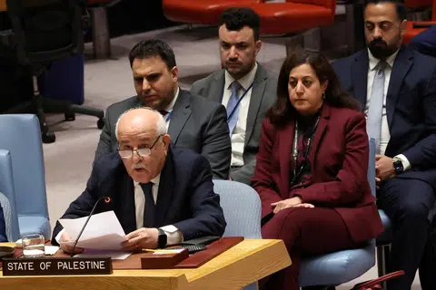 Pemerhati Tetap Palestin di Pertubuhan Bangsa-Bangsa Bersatu (PBB), Encik Riyad Mansour, menuduh Israel cuba memaksa rakyat Palestin keluar dari Gaza dengan menghalang bantuan makanan. 