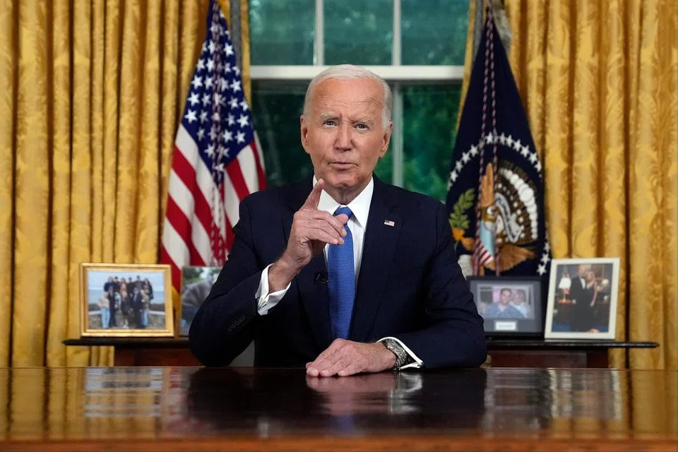 Dalam ucapannya,  Presiden Joe Biden berkata beliau menarik diri daripada persaingan menentang Encik Donald Trump kerana bimbang akan masa depan negara.