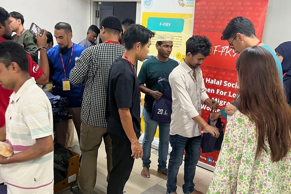 Singapore, migrant workers, buka puasa, iftar, Westlite Woodlands