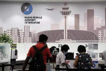 HASIL CUKAI MENINGKAT: Hasil cukai Singapura bagi tahun kewangan 2022/2023 meningkat 13.1 peratus kepada $68.6 bilion berbanding tahun sebelumnya, menurut Iras.