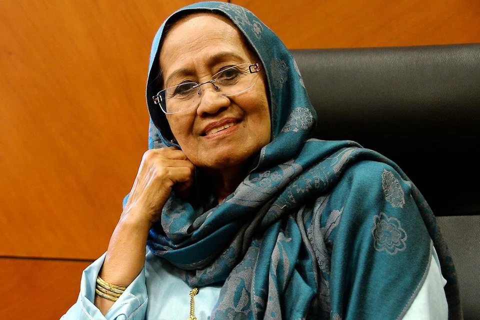 SENIWATI DIHORMATI: Kegigihan membawa Datuk Rosnani Jamil berjaya digelar pelakon, penerbit, pengarah dan penulis skrip dalam dunia seni yang diceburi selama 63 tahun. 'Mawar Putih' adalah konsert dan filem arahannya yang terbaru mengenai suaminya, Allahyarham Datuk Jamil Sulong. - Foto JOHARI RAHMAT