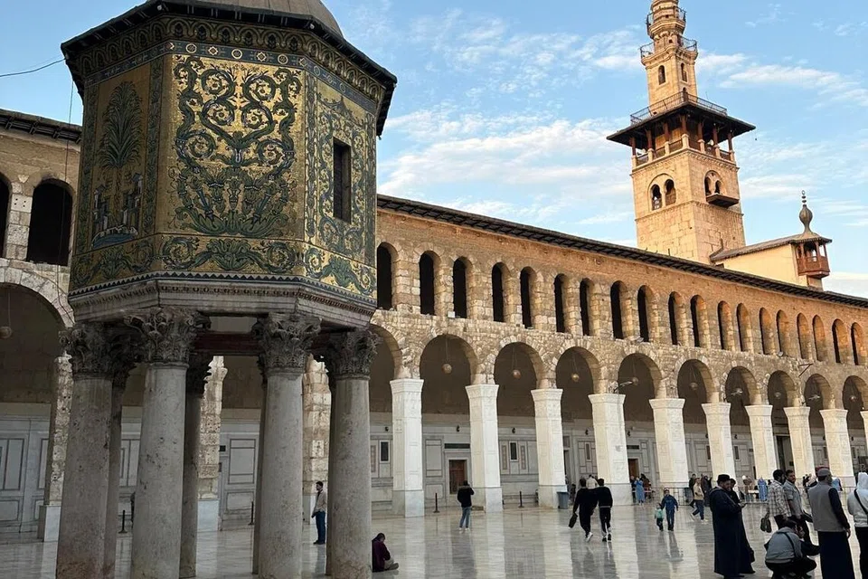 Masjid Umayyah di Damsyik merupakan antara masjid paling agung dan bersejarah dalam dunia Islam. 
