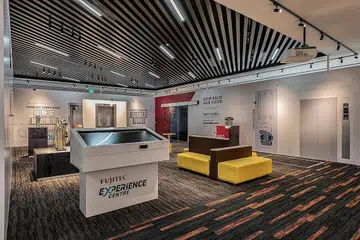 TEKNOLOGI LIF, TANGGA BERGERAK: Orang ramai boleh mengunjungi Pusat Pengalaman Fujitec Singapura untuk mempelajari dan mengalami inovasi teknologi lif dan tangga bergerak secara seronok dan interaktif. - Foto FUJITEC SINGAPORE