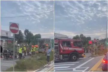 Seramai 13 penumpang lori, berusia antara 29 tahun dengan 51 tahun, serta seorang pemandu, 50 tahun, dibawa ke hospital dalam keadaan sedar selepas satu kemalangan melibatkan bas dan lori di Loyang Avenue sekitar 6.40 pagi pada 20 Julai.