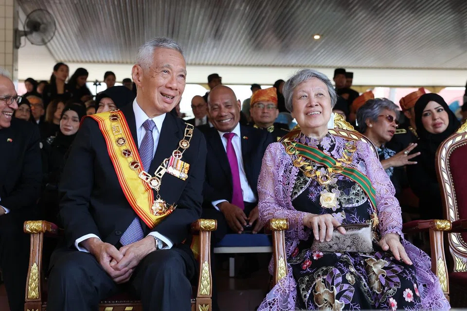 SM LEE,  ulang tahun ke-80 Sultan Hassanal Bolkiah