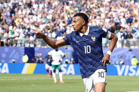 Penyerang utama Perancis, Kylian Mbappe, menjaringkan dua gol dalam kemenangan 3-1 ke atas Senegal dalam perlawanan Kumpulan I Piala Dunia 2026 di Stadium New York/New Jersey pada 16 Jun.
