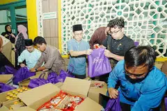 sukarelawan, belia,  inisiatif Ramadan, Masjid Kassim