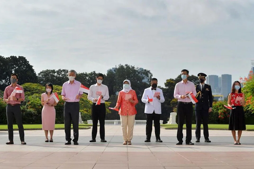 Foto BH oleh ALPHONSUS CHERN